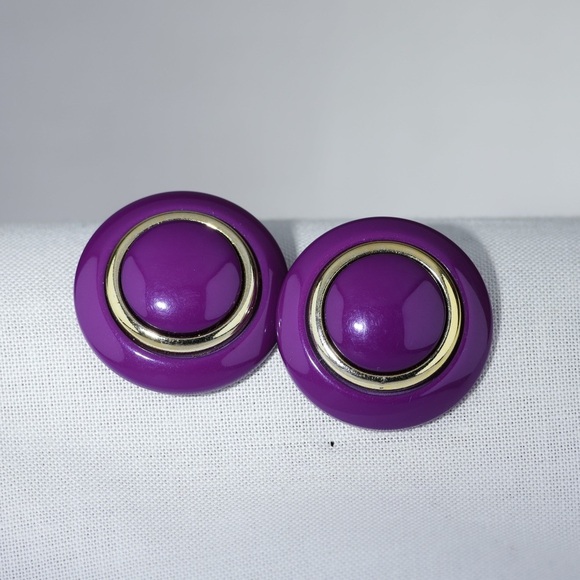 Jewelry - Vintage-Style Purple & Gold Statement Stud Earrings